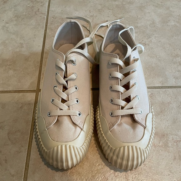 monki canvas sneakers